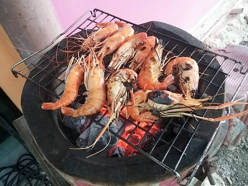 หาเรื่องพาลูกเข้าบ่อตกกุ้ง