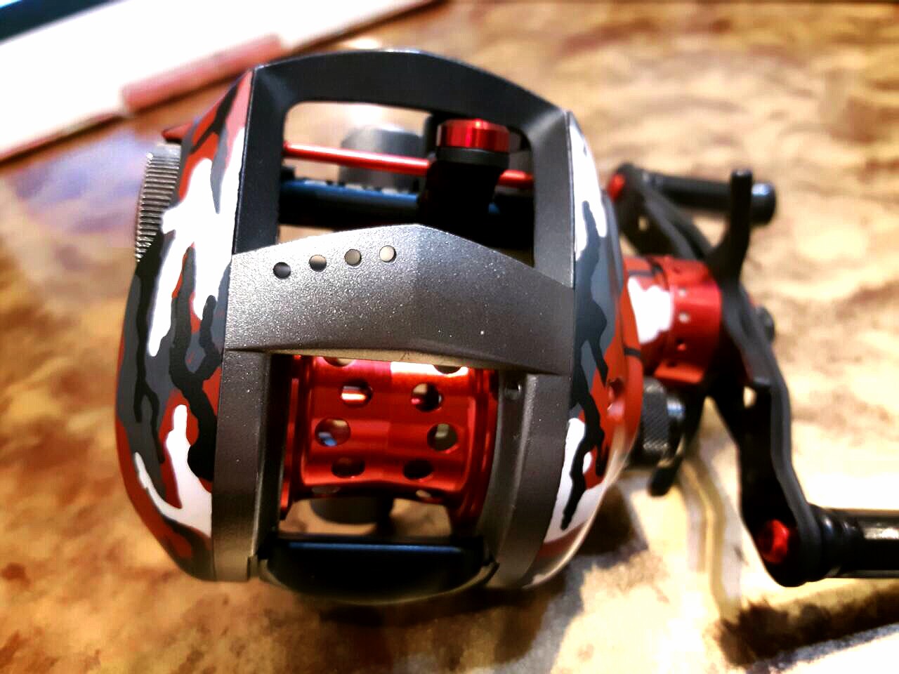 **** PIXY Red camouflage ****