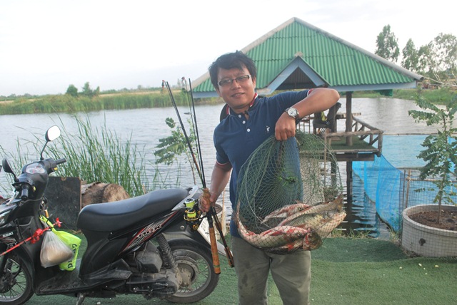 รวมภาพ 1 เดื่อนที่ผ่านมาบ่อตกปลาหนุ่มบางวัว(บ่อปลารวม)ตอน 1