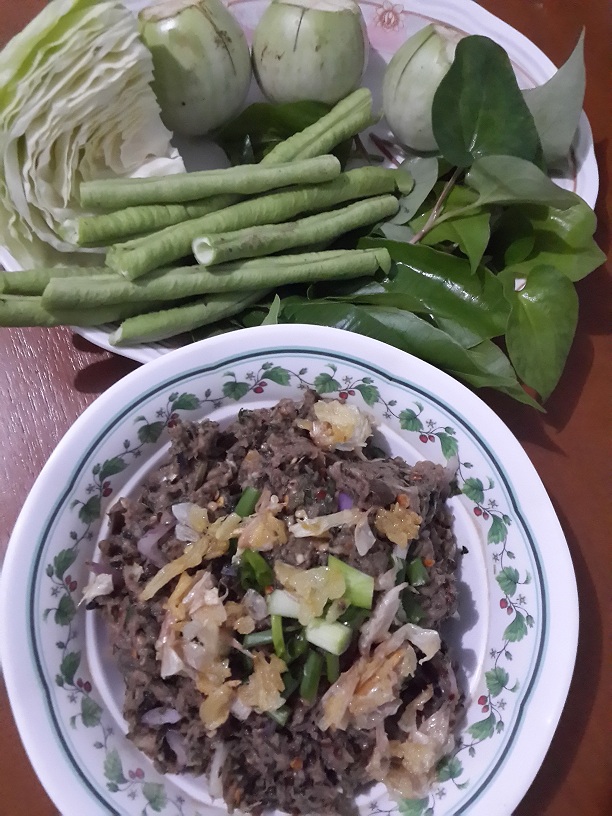 ลาบปลาดุกครับ(ลาบเหนือ)