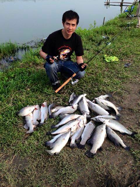 บางส่วนจากทริพคนบ้าจัด กะพงแสมดำ
