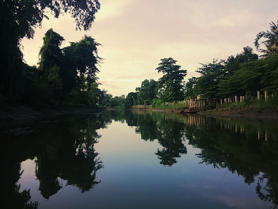 พายเรือตามหาน้องช่อน