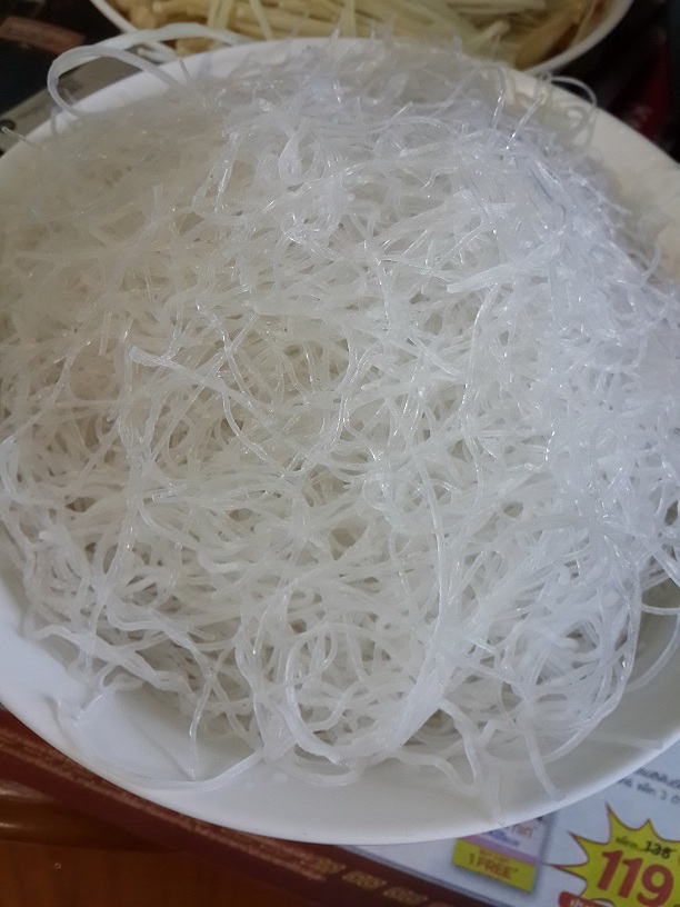 สุกี้ครับ