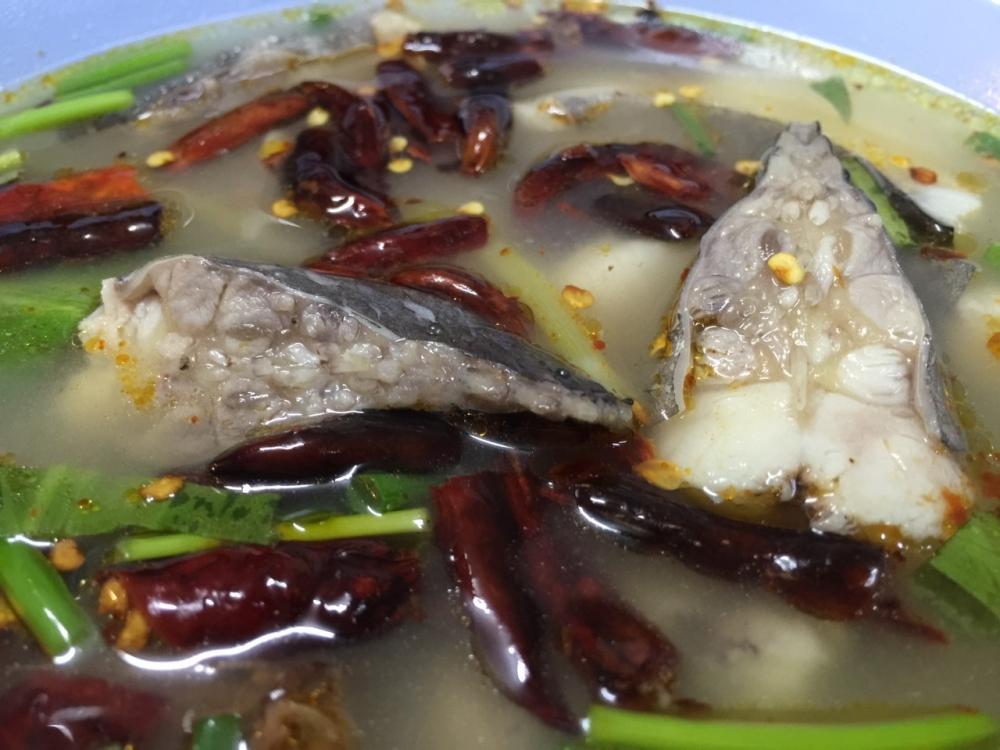ปลาค้าวต้มยำ!!