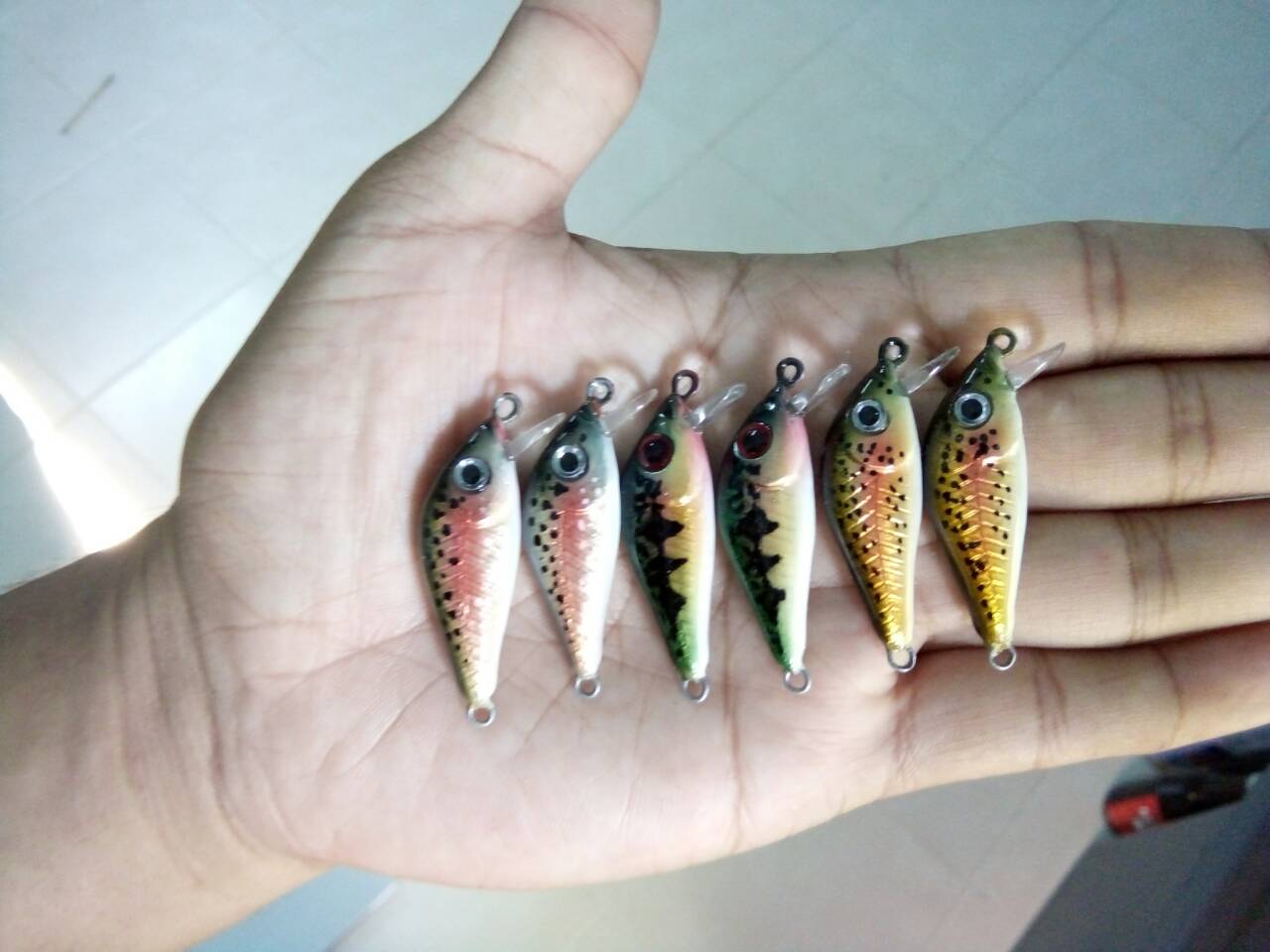 V2 3.5 cm 2.5 G (SS) Rainbow trout & Peacock bass & Golden trout