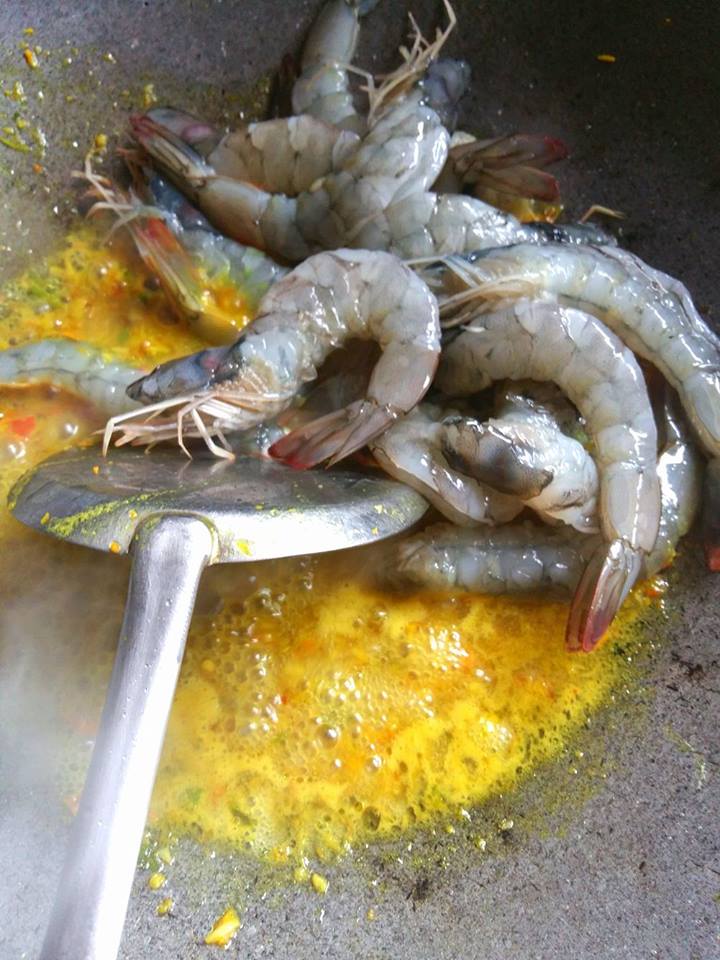 กุ้งผัดพริกสด