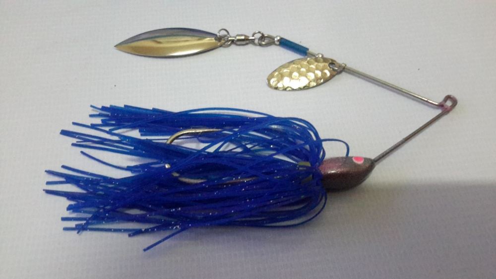 + SpinnerBait 3/8 OZ กลับมาแล้ว +