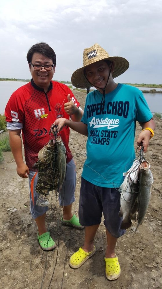 "บ่อป้าต้อย"  จัดทริป เดือนตุลาคม  สั่งหมอลูกผสมแล้ว  ปลามาจะแจ้งกำหนดวันอีกที