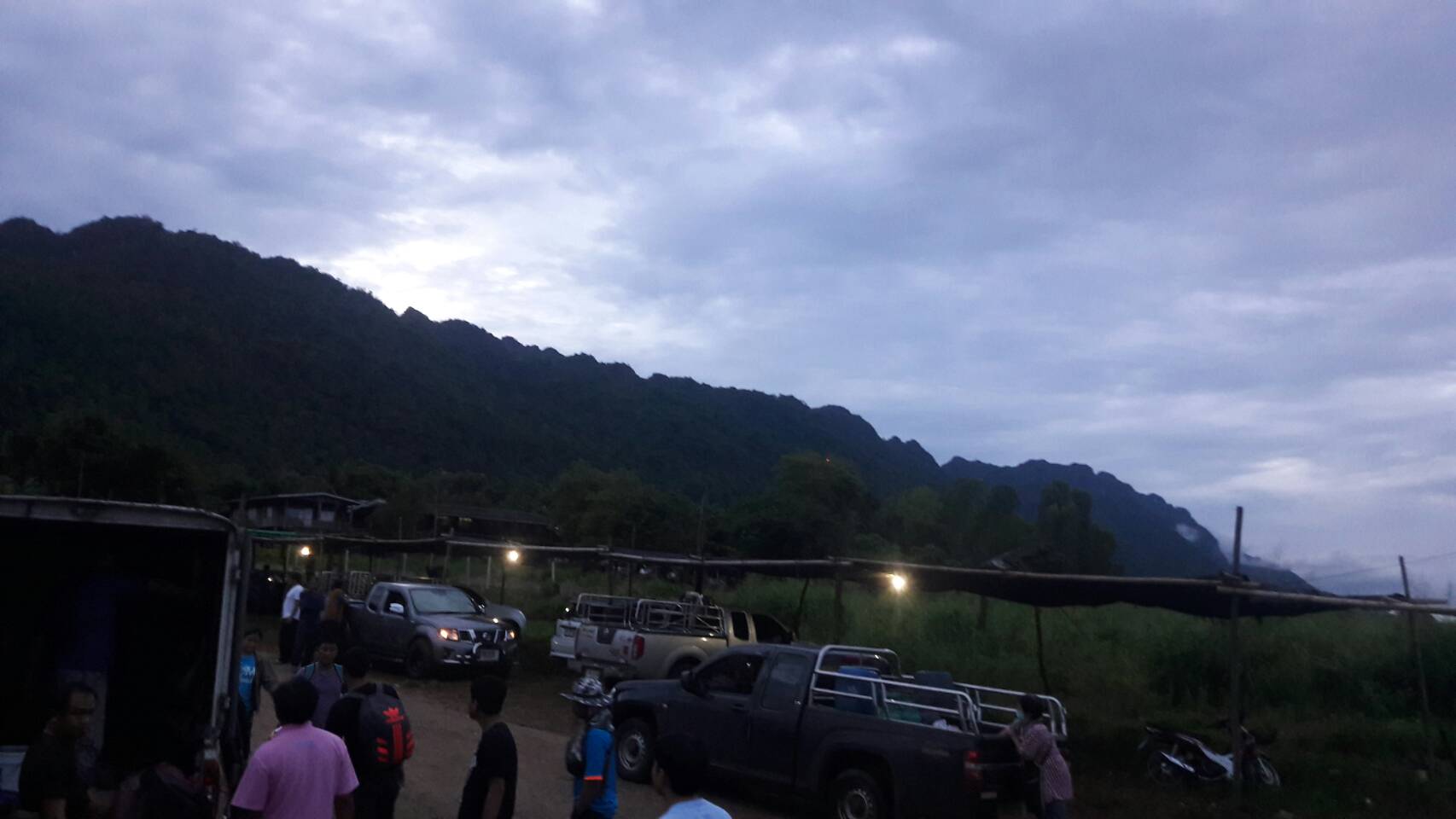 เขาแหลมพวกเราคิดถึงเด้อ