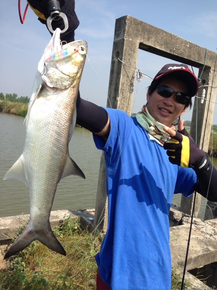 ...กุเลา..ในวันที่อากาศเย็นสบายครับ