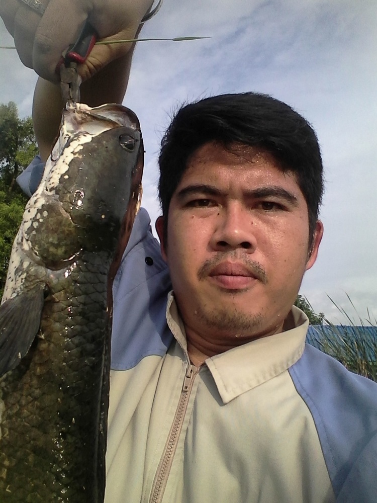 เย็นๆ หลังเลิกงานกับช่อนข้างทาง