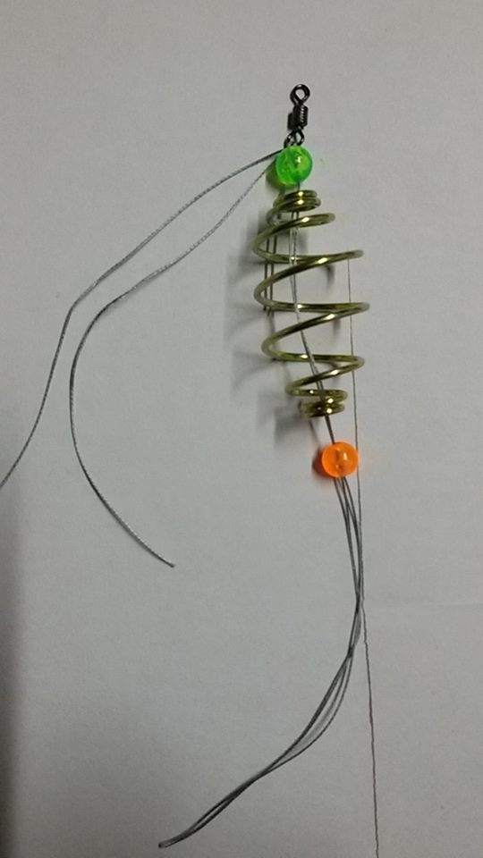 เทคนิคการผูกตะกร้อหน้าดินแบบ 3 ตะขอเบ็ด(บน 2 ล่าง 1)
