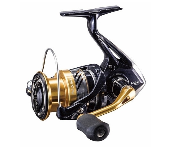 น้าๆช่วยเลือก ระหว่าง Shimano Nasci Model 2016 และ Shimano Sahara Model 2017