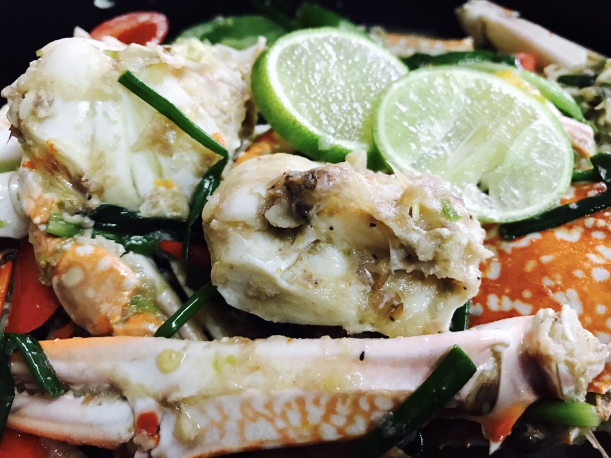 ปูม้าผัดมะนาว