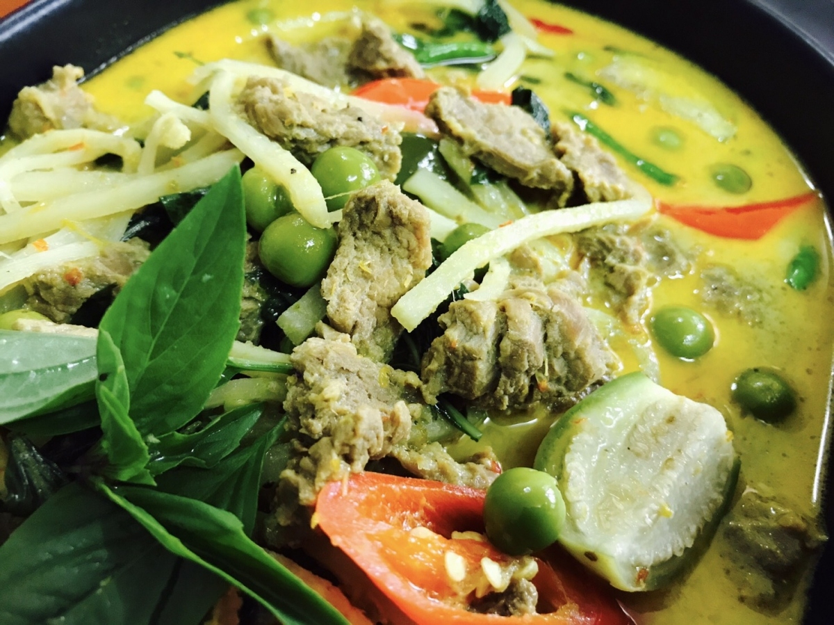 ขนมจีนแกงเขียวหวานเนื้อ