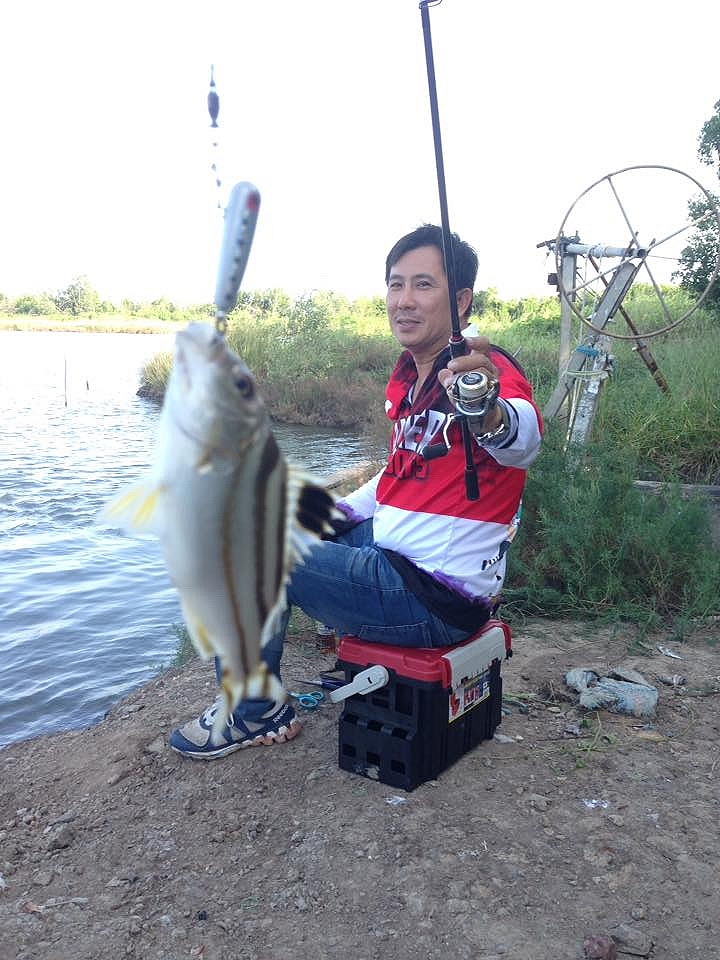 ทั้งเบ็ดทั้งปืน