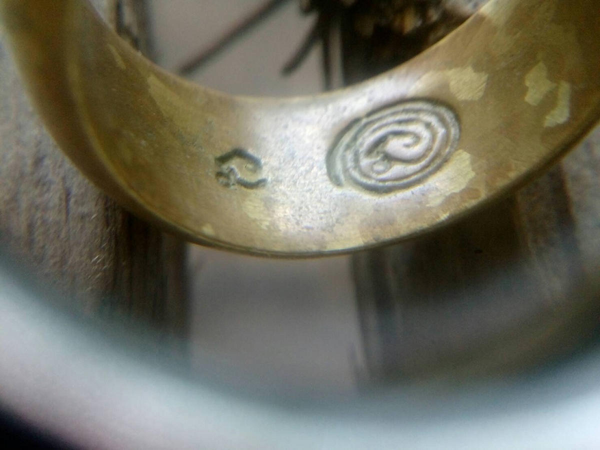 แหวนปลอกมีดหลวงปู่ดู่ปี32