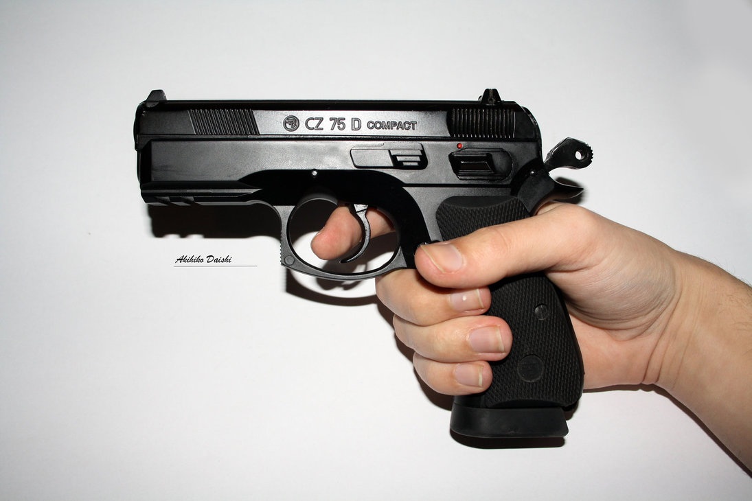 ได้ใบ ป.3 อีกกระบอก มาแล้วครับดู CZ75 compact เหล็กล้วนไว้ครับ ขอคำแนะนำรุ่นอื่น