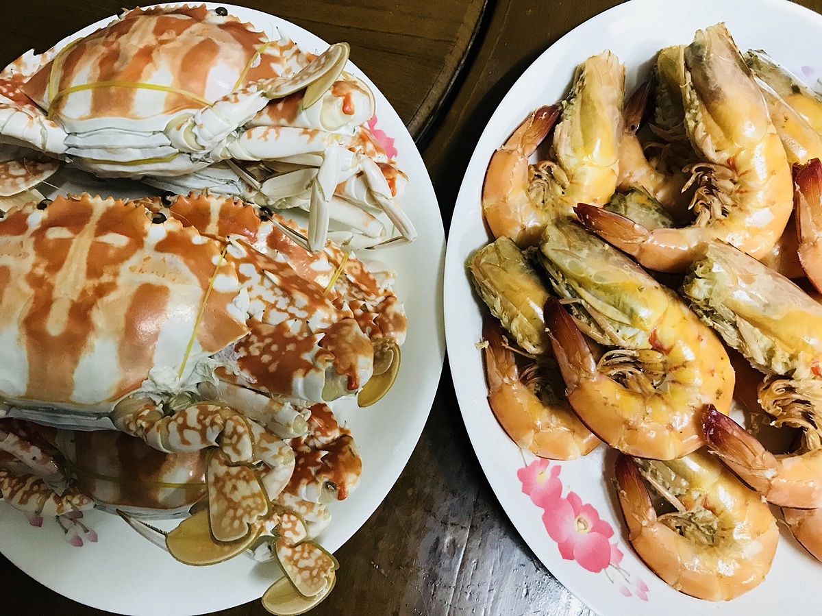 กุ้งหางม่วงอบเกลือ