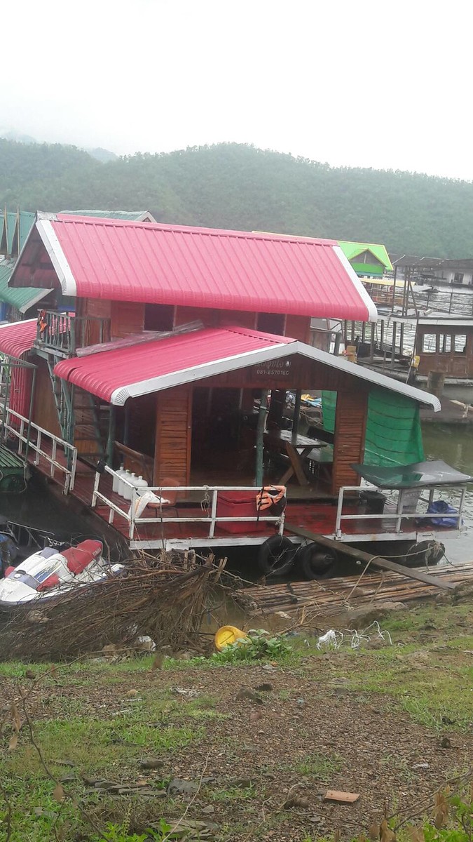 สอบถามเกี่ยวกับแพเขื่อนศรี​ แพสุขใจ