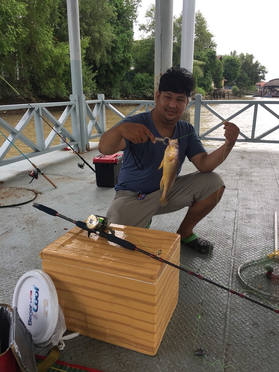 วันหยุดกับกุ้งบางปะกง