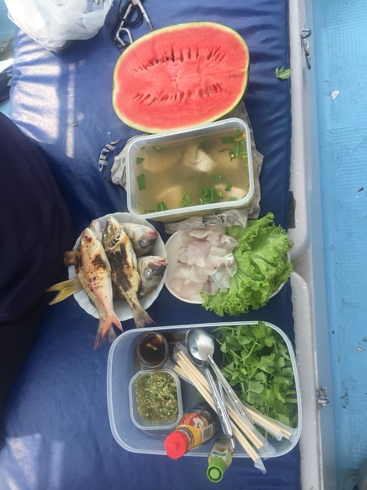 เรือสปีดโบ๊ทตกปลาอ่าวสัตหีบ