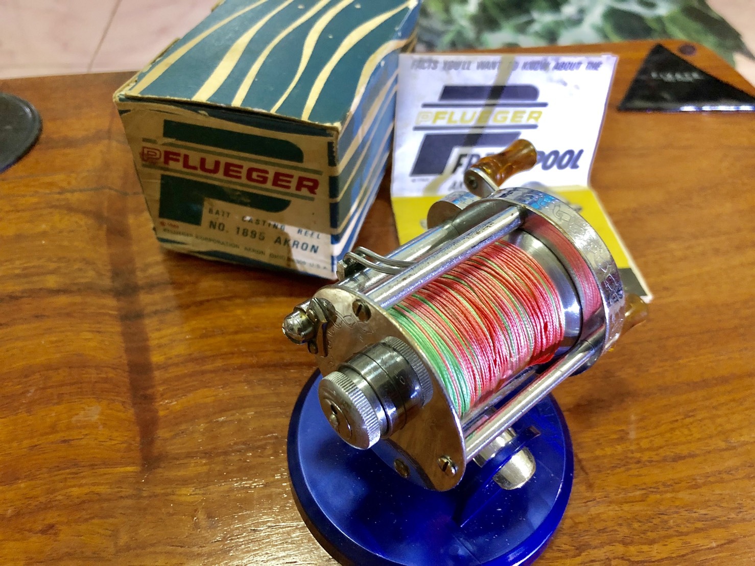 ~Pflueker No.1895 Free Spool Akron Bait Casting Reel เก่าๆ แก่ๆ ~