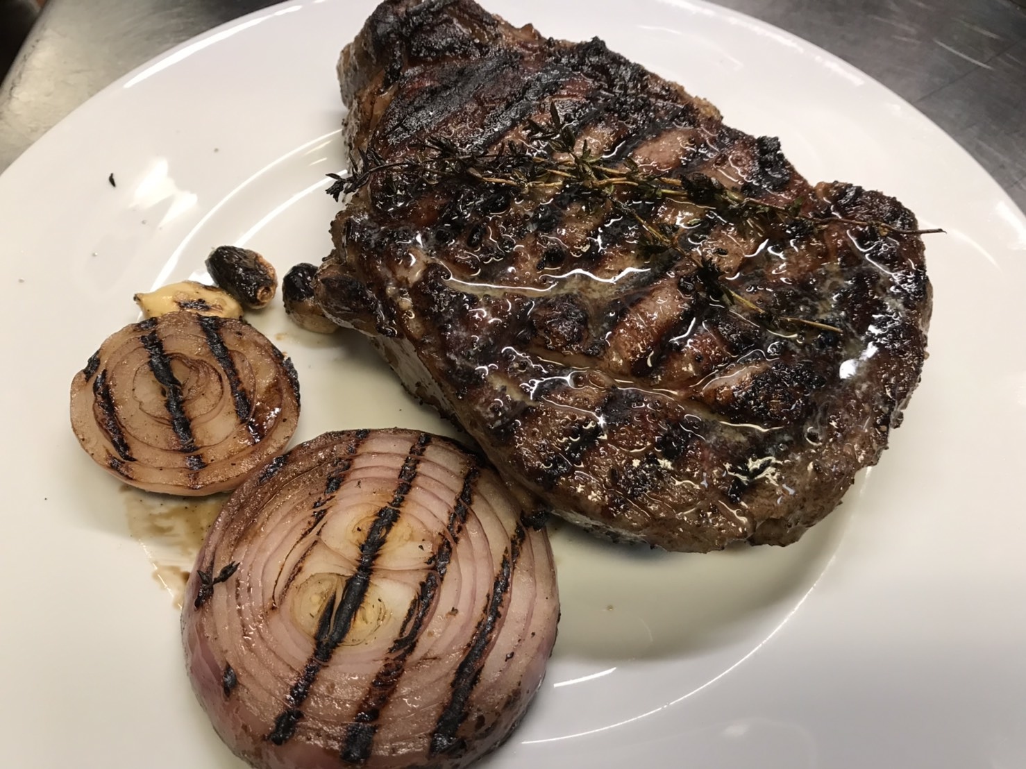 มาซูวี Ribeye กันครับ อร่อยกว่านี้ไม่มีอีกแล้ว