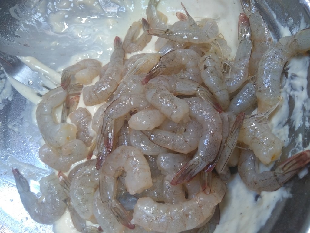 เมนูกุ้งตัวน้อยๆ ที่เหลือจากตกปลาบางปะกง