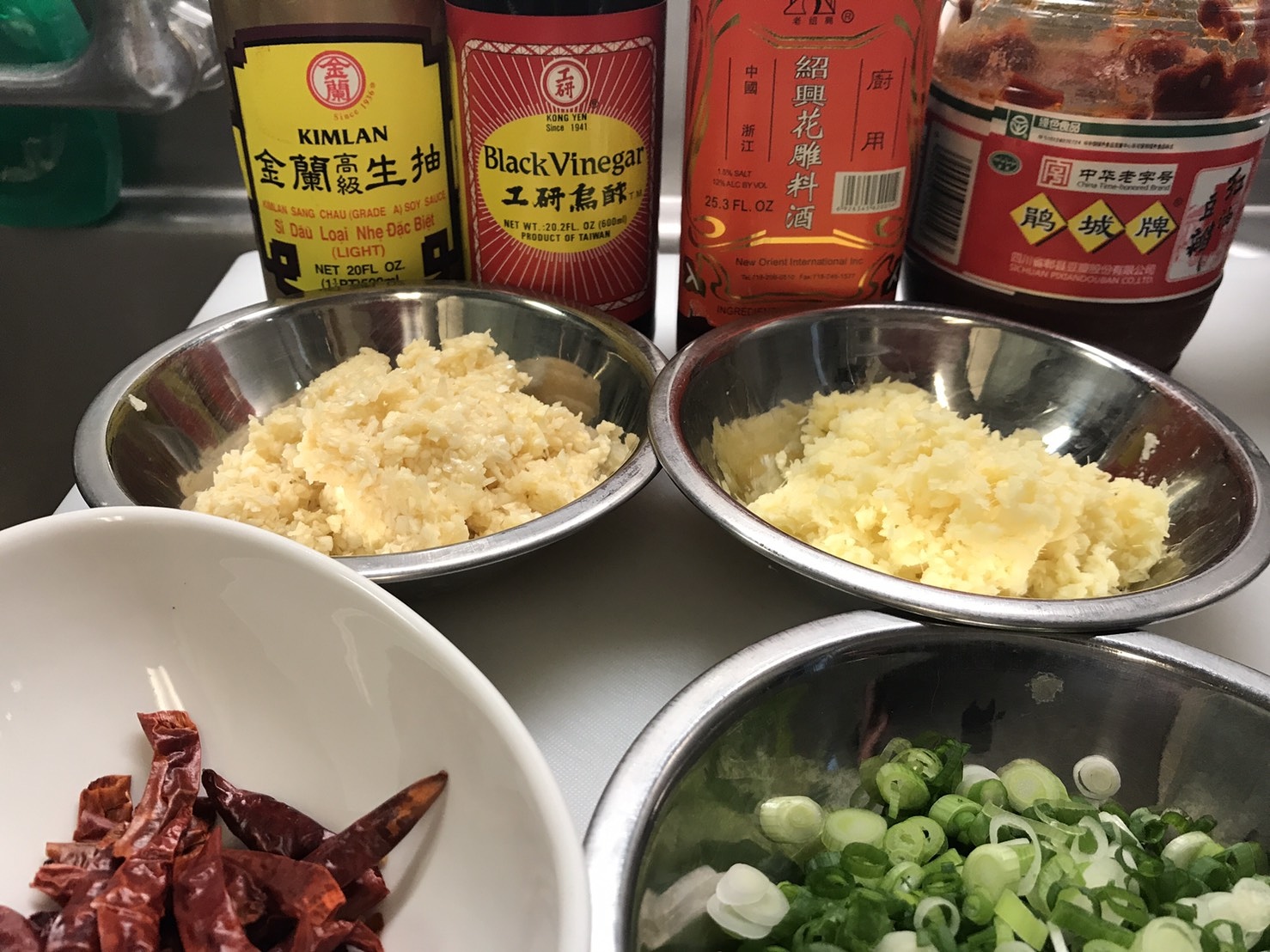 Sichuan boiled fish (Shui Zhu Yu, 水煮鱼)