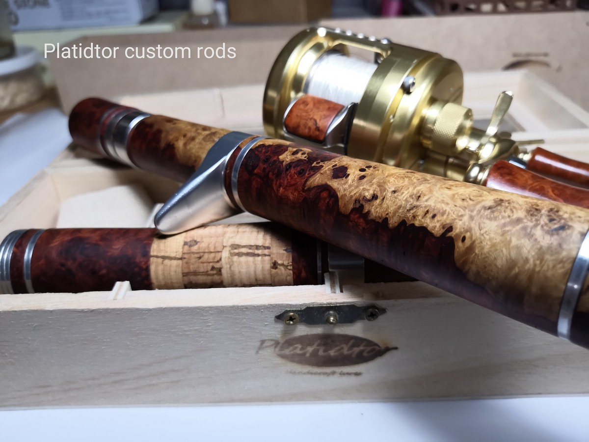 ฝากงาน​ Platidtor custom rods ครับ