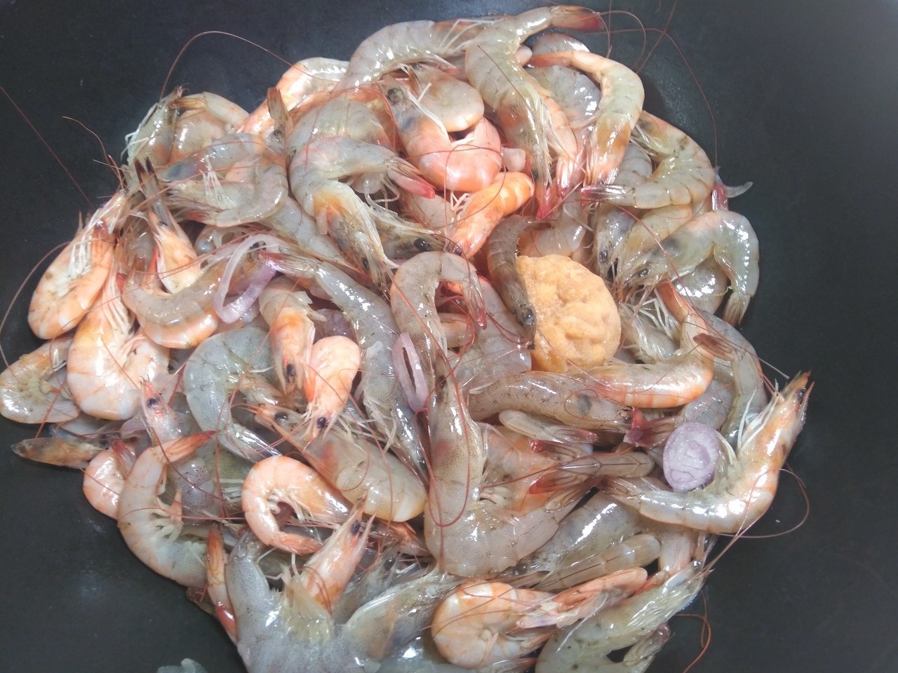 กุ้งหวาน จากกุ้งเหยื่อเหลือๆ ปลาไม่กิน เรากินเองงง