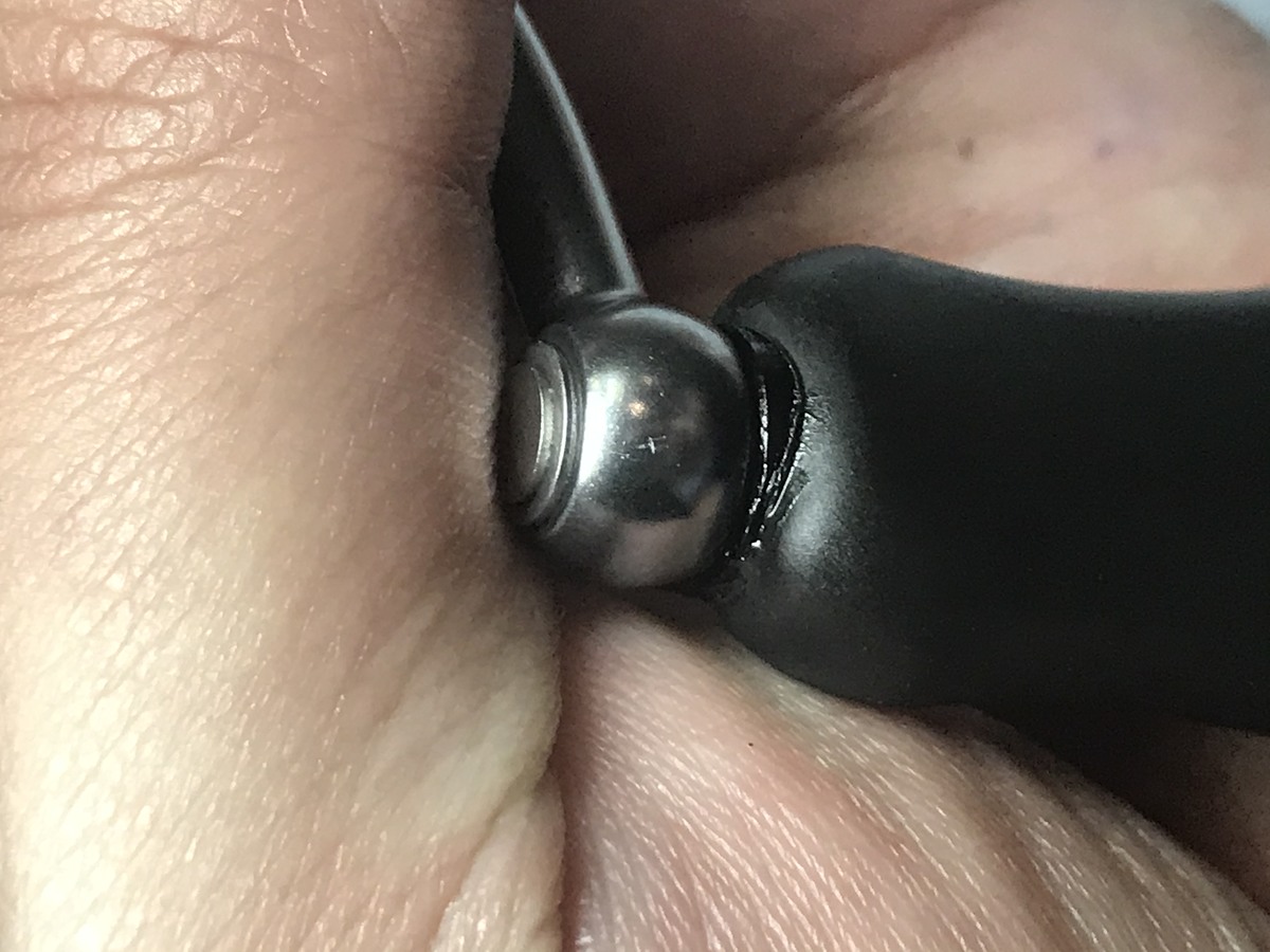 ขอถามคำถามที่ไม่ค่อยฉลาดหน่อยคับน้า