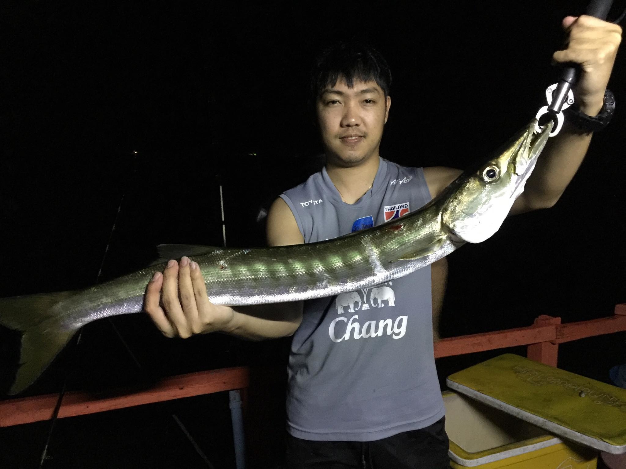 ปลาสากใหญ่ ณ แพกลางทะเล ชลบุรี