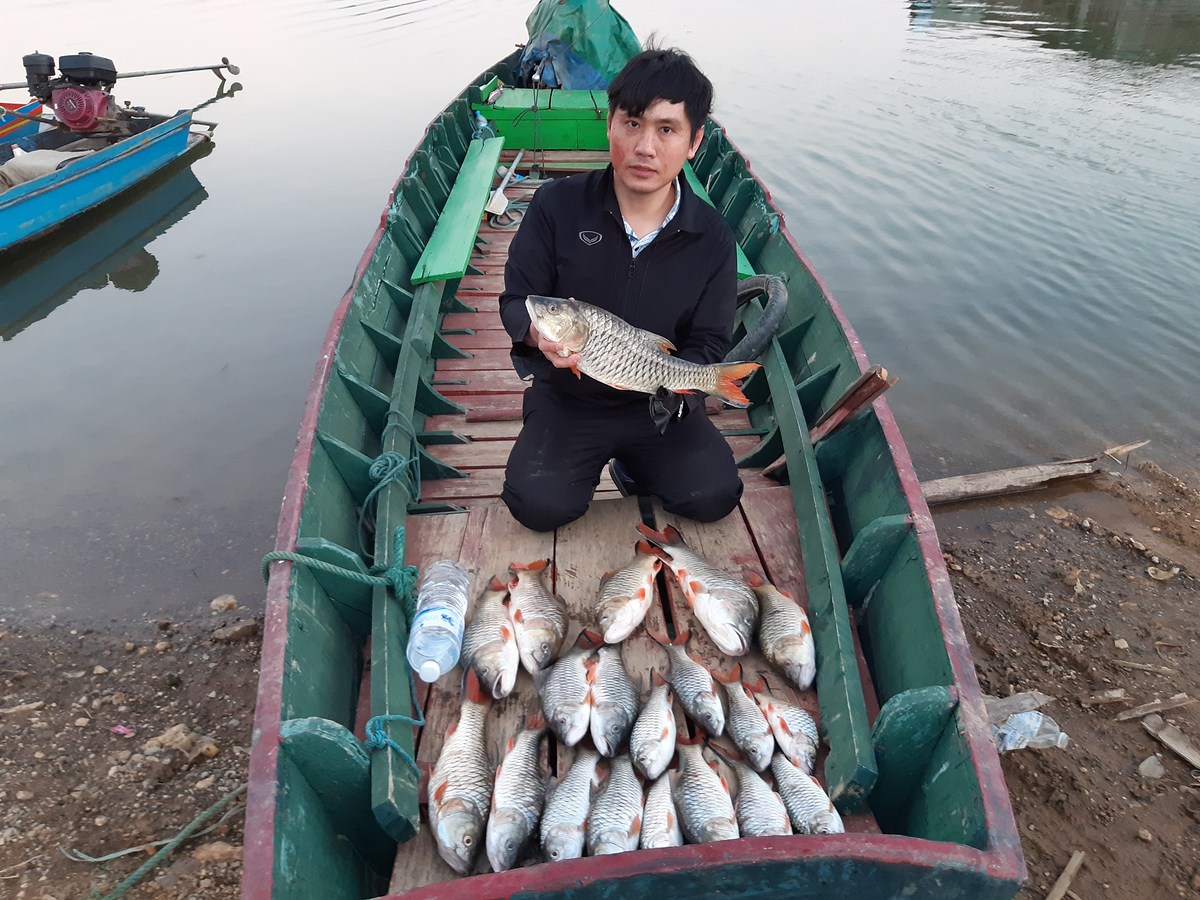 กระสูบ บุฟเฟ้ เขื่อนดิน 