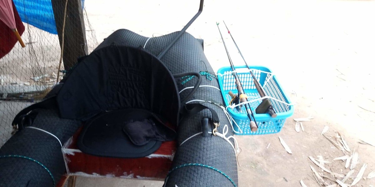 ดัดแปลงเรือยางเด็กเพื่อตกปลา Intex Explorer 100 Modify For Float Tube Fishing.