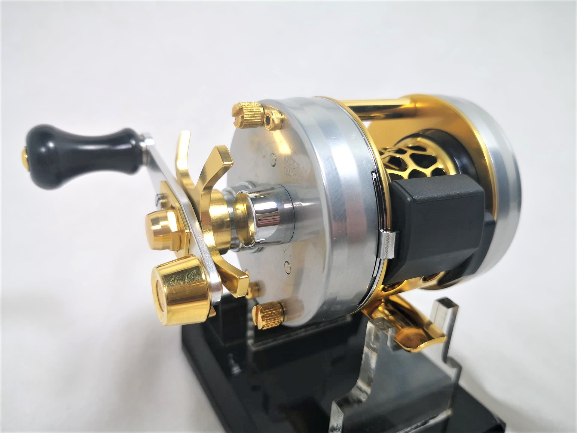 Abu Garcia 1601C IAR - Avail-GOLD Full Custom