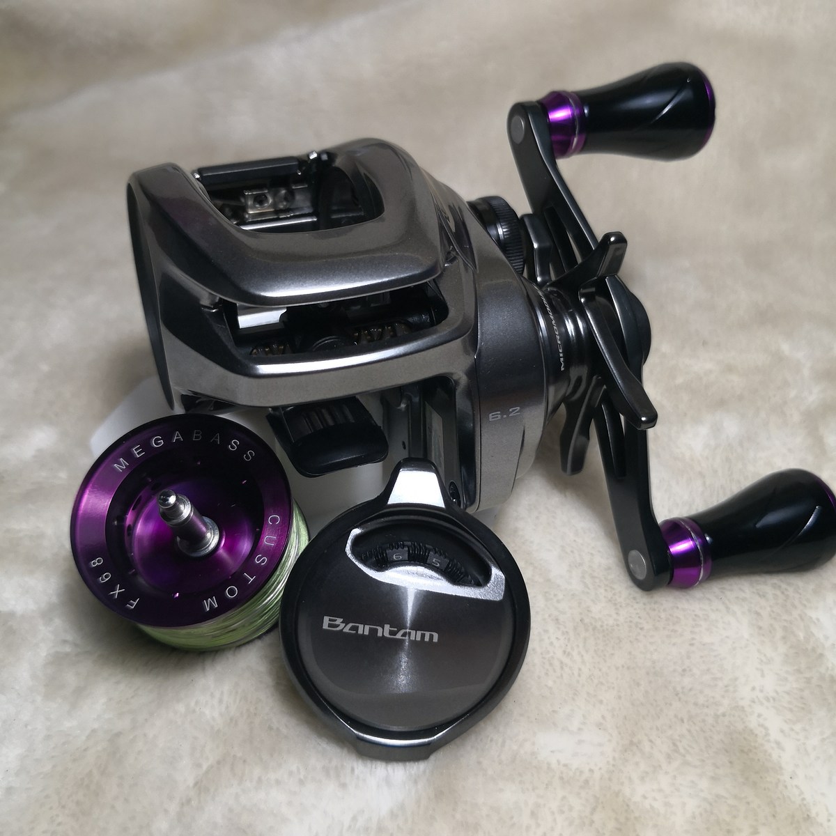 Shimano Bantam​ MGL  ft. Megabass​ FX spool.