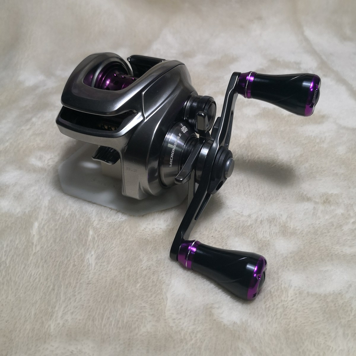 Shimano Bantam​ MGL  ft. Megabass​ FX spool.