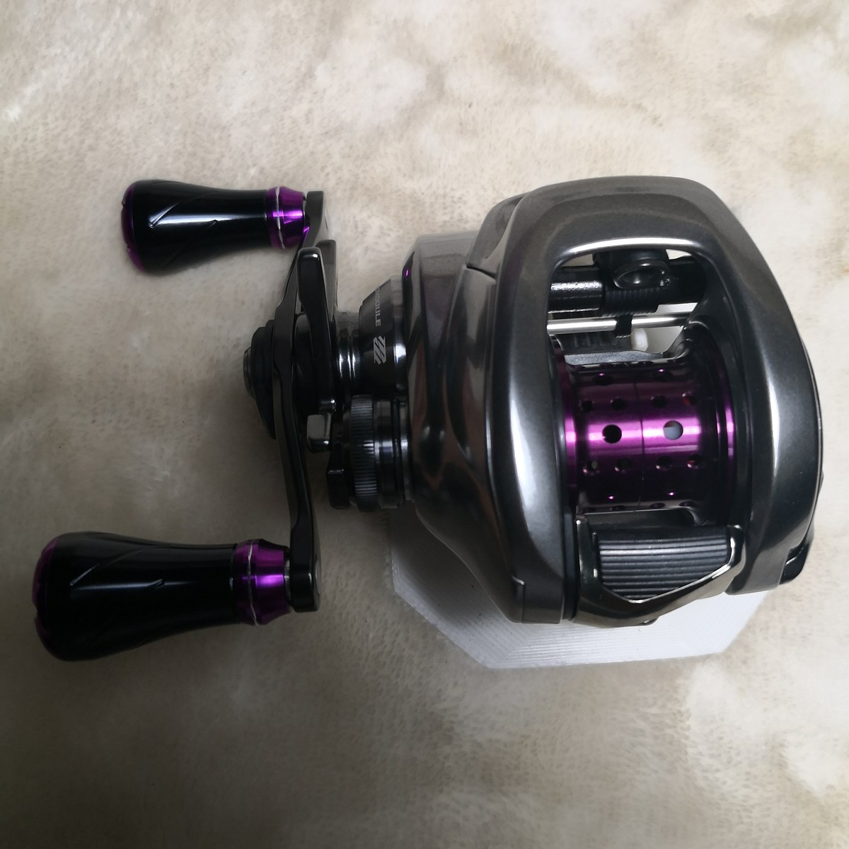 Shimano Bantam​ MGL  ft. Megabass​ FX spool.