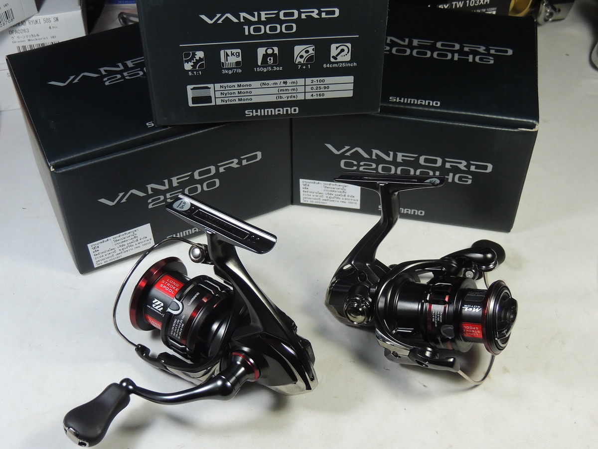 SHIMANO VANFORS 1000 กับ รอก DAIWA Ballistic LT 2000 JAPAN เลือกตัวไหนดีครับ