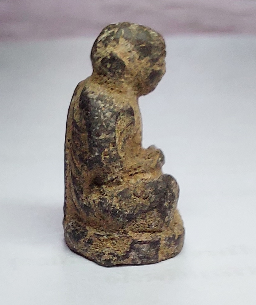 หลวงปู่ทิม เนื้อผงใบลาน 