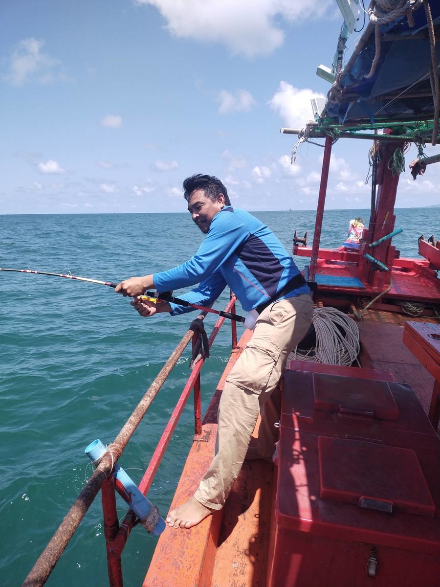 ออกทริปลงเรือตกปลาคนเดียว ll