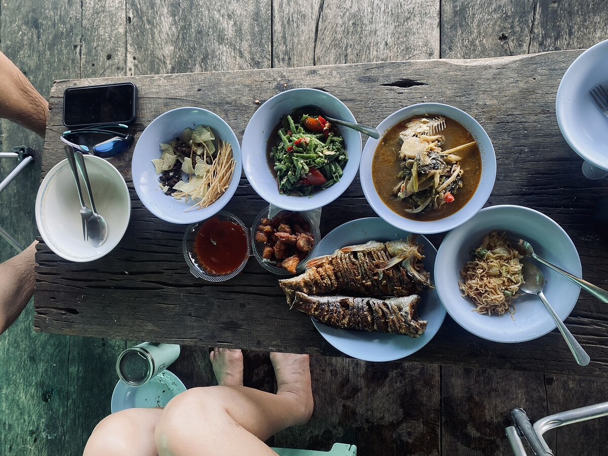 เขาแหลมถ้าหาปลาไม่เจอ ก็ถือว่ามาพักผ่อน 