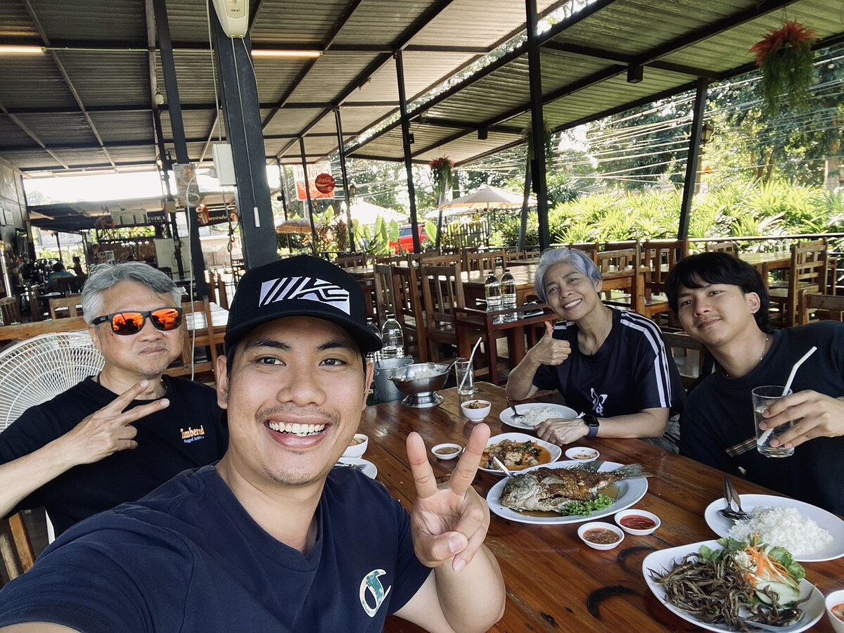 เขาแหลมถ้าหาปลาไม่เจอ ก็ถือว่ามาพักผ่อน 