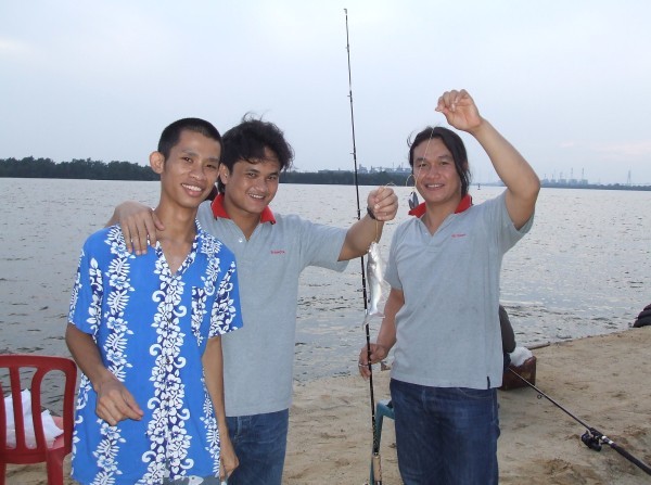  " ท่าทราย " ข้างโรงเรียนนายเรือ