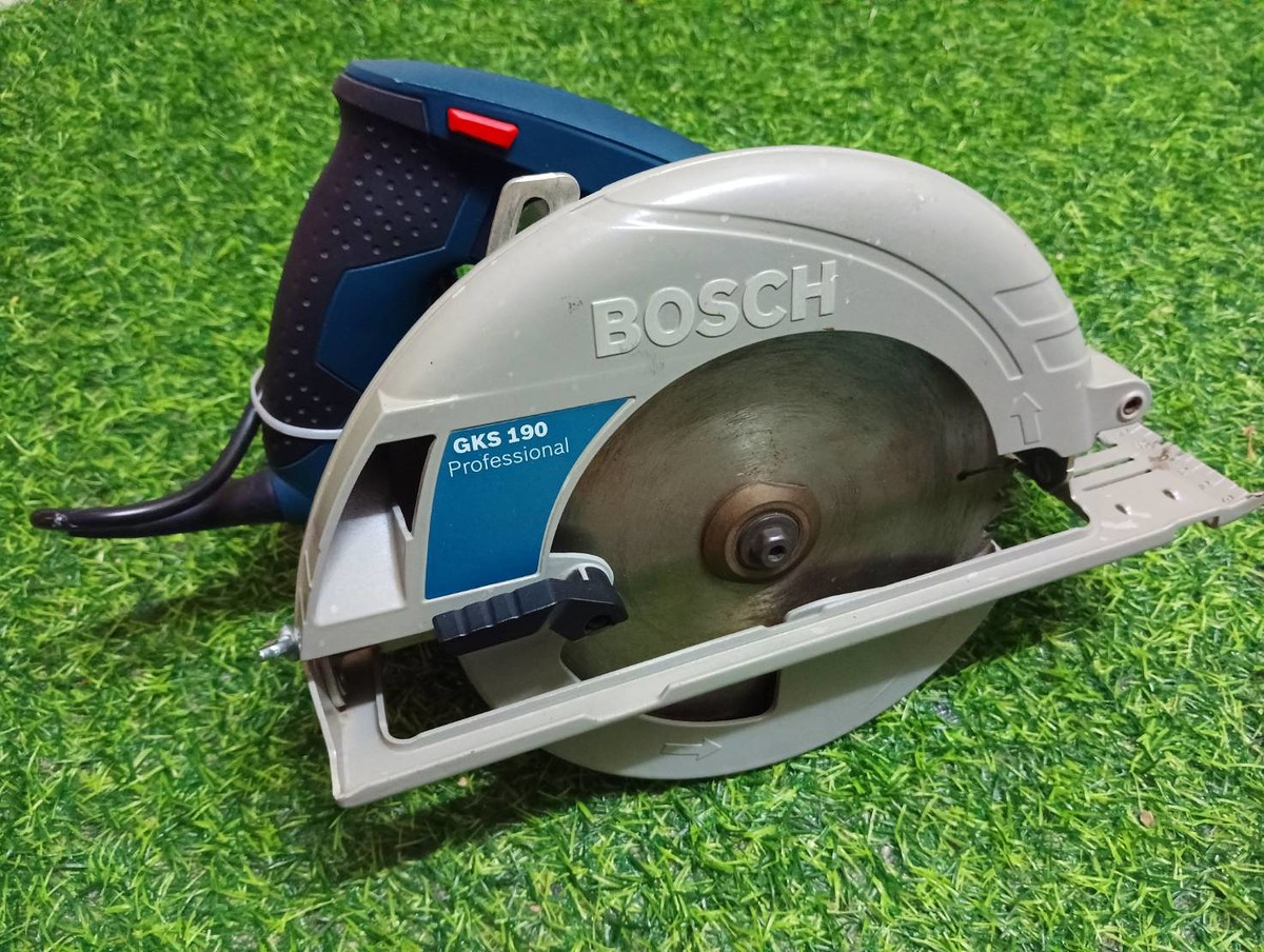 เลื่อยวงเดือน Bosch 7 นิ้ว