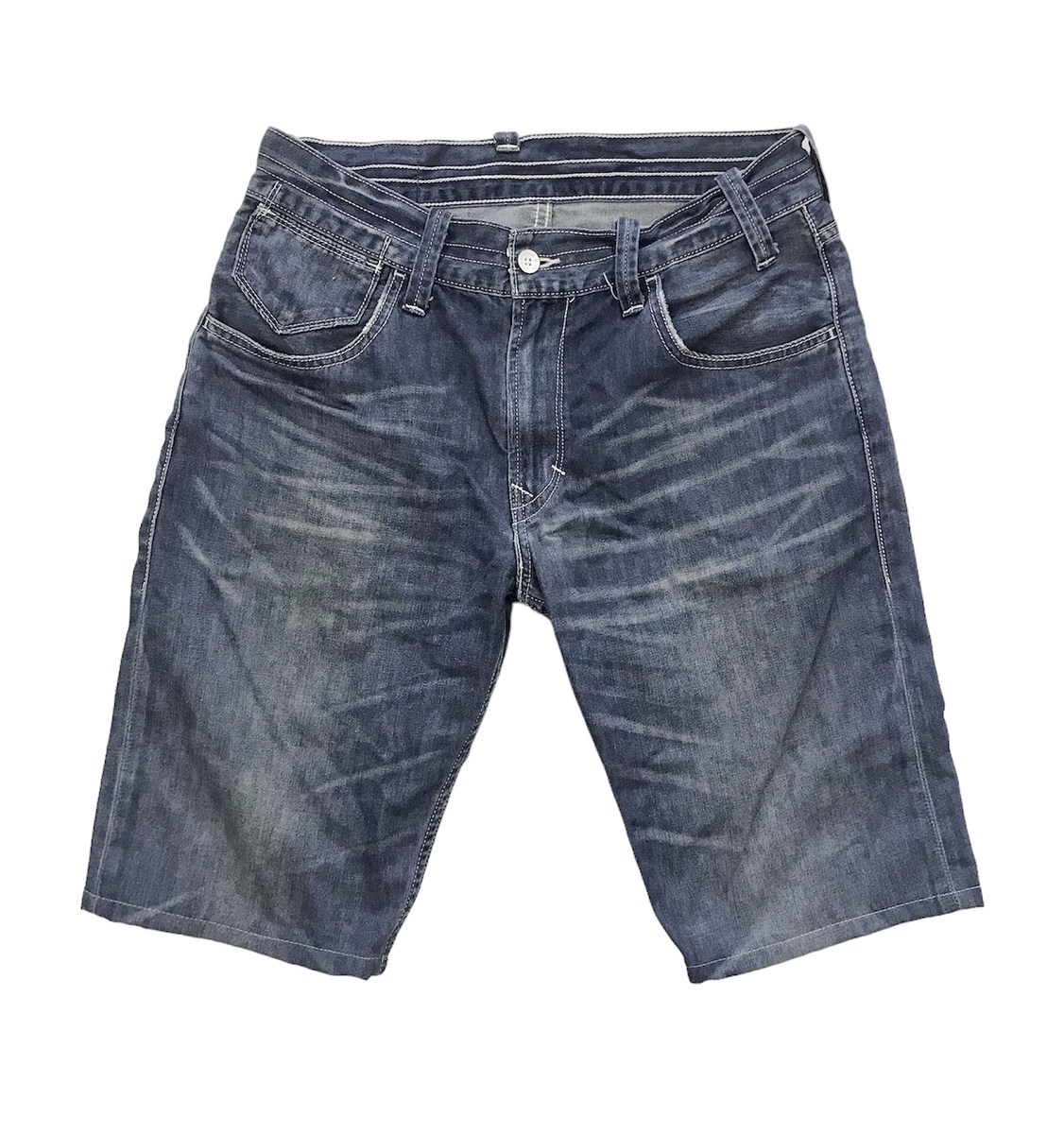 ~ € ~  กางเกงยีนส์ขาสั้น Levi's 523   (33)  300.-