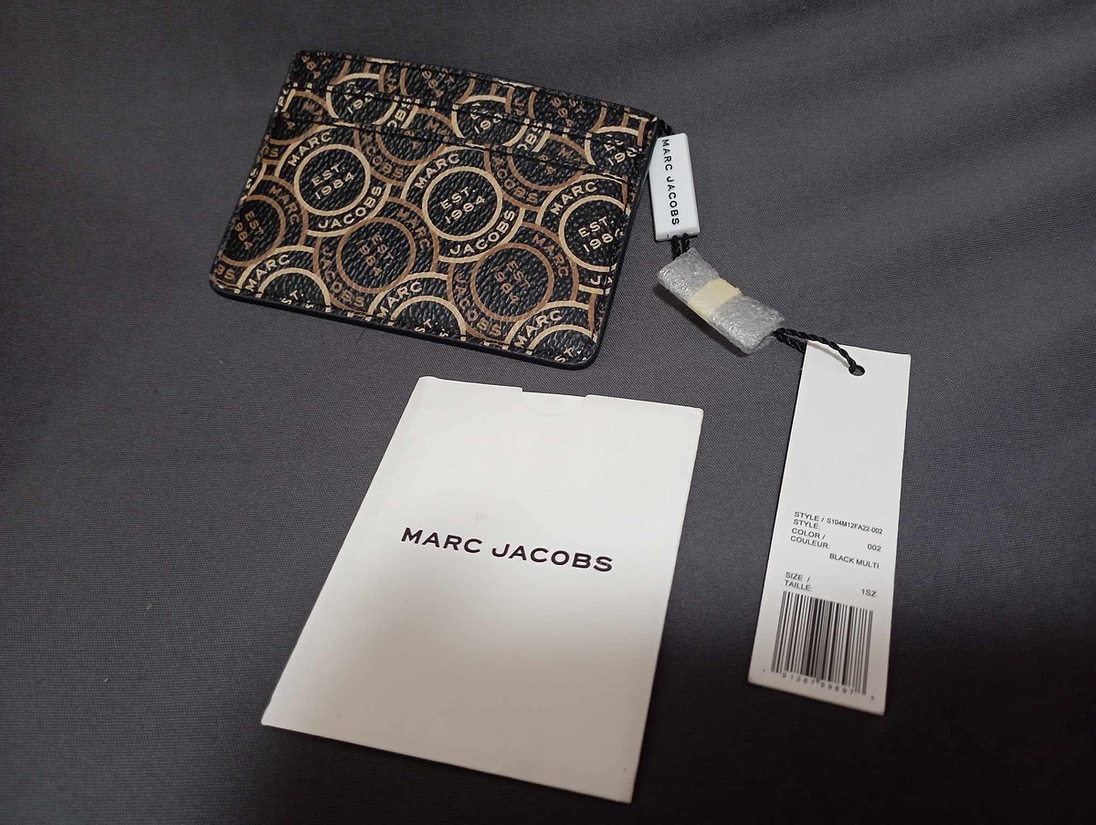 แฟนฝากขาย กระเป๋าใส่นามบัตร MARC JACOBS