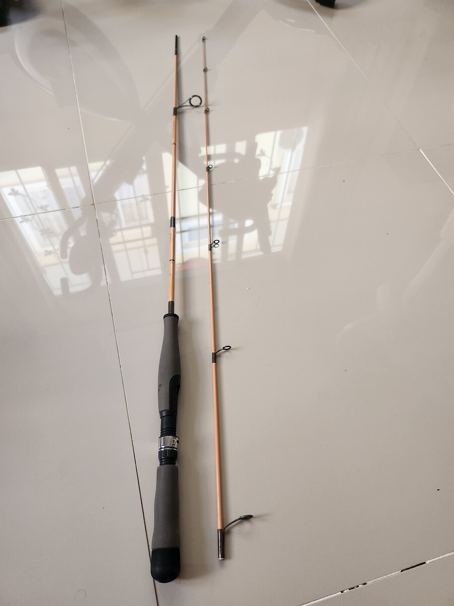 คันสปิ้น extra finesse tubular 6.7 ฟุต เวท 2-4 2 ท่อน (ติดจอง)